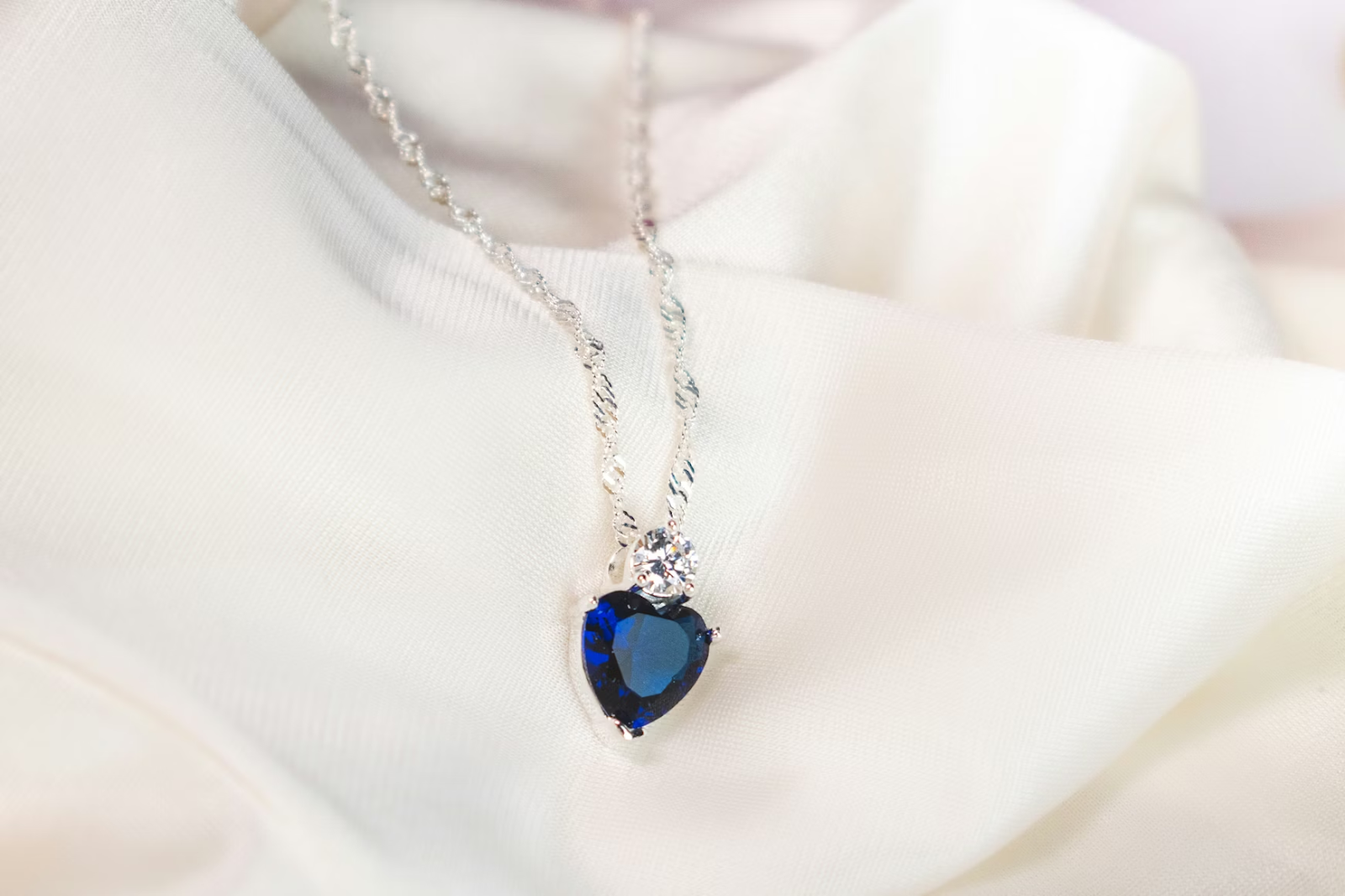 Heart Locket Necklace 