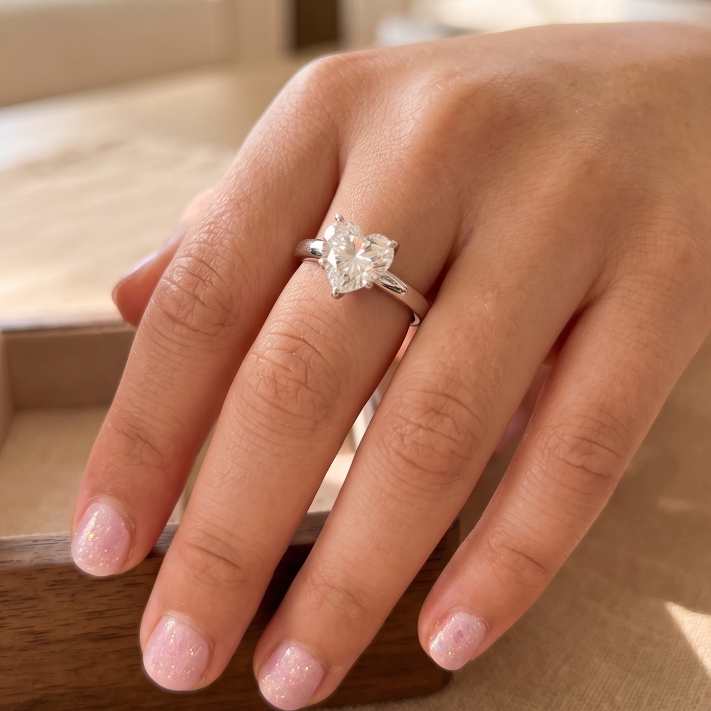 Moissanite vs Cubic Zirconia: The Real Difference Every Buyer Needs to Know in 2026