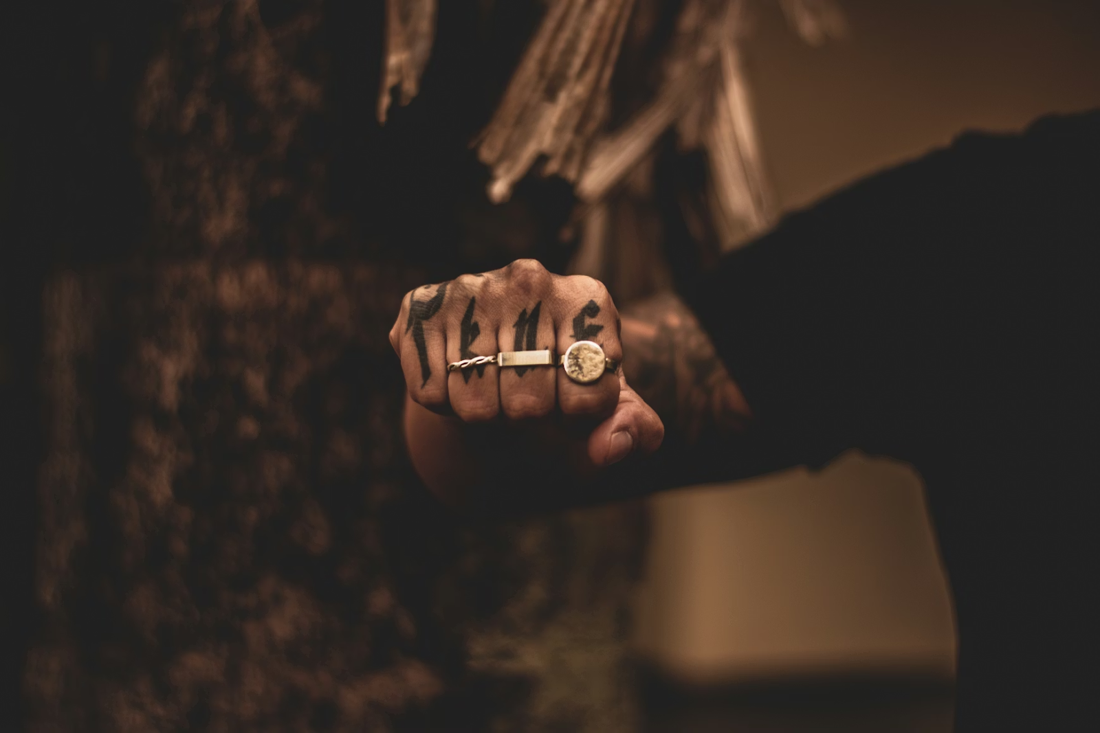 What Does a Pinky Ring Mean? Symbolism for Men and Women
