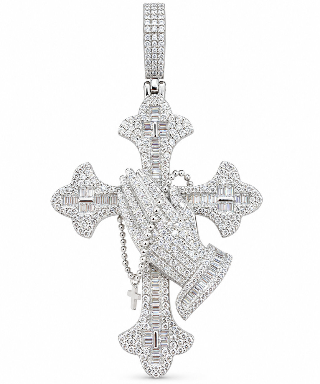 9 Carat GRA Certified VVS Moissanite Praying Hands Cross Pendant Close Up