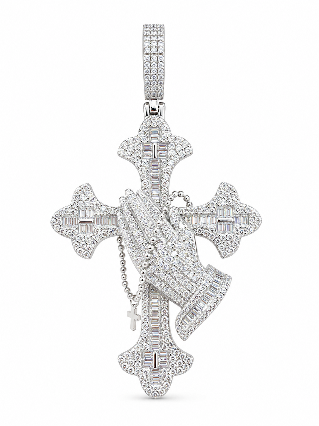 9 Carat GRA Certified VVS Moissanite Praying Hands Cross Pendant Close Up