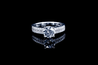 Women ‘s Moissanite Diamond VVS D Color Round Cut Solitaire with Accents Ring | PASS DIAMOND TESTER!!!