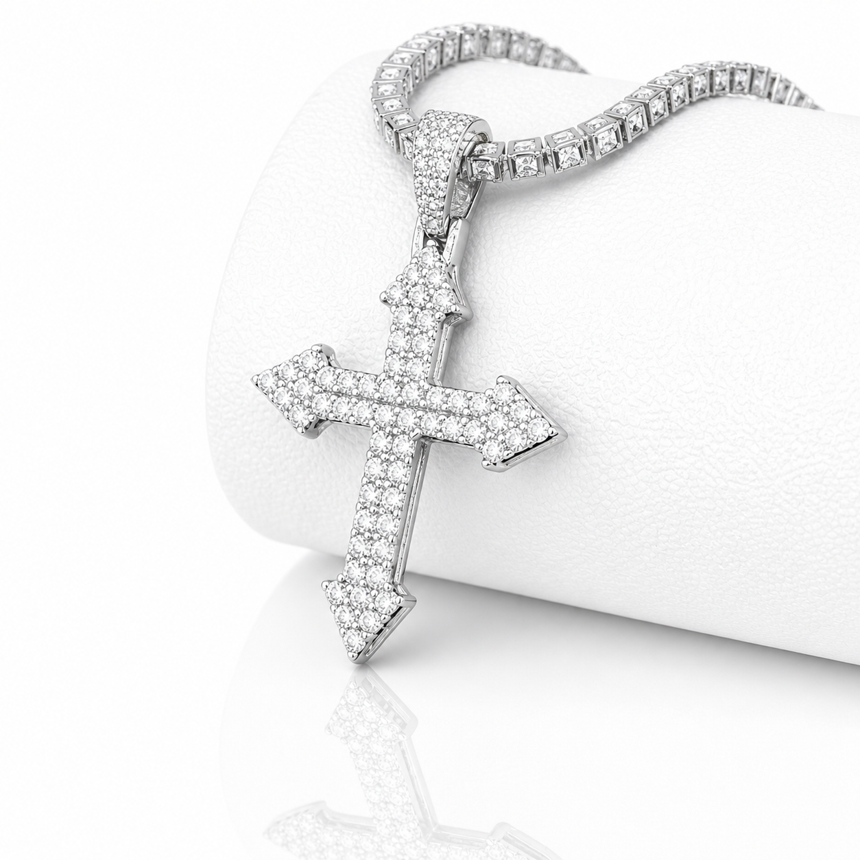 Hip hop moissanite cross charm iced out VVS D color GRA certified 925 sterling silver Atlanta Paradise Gems