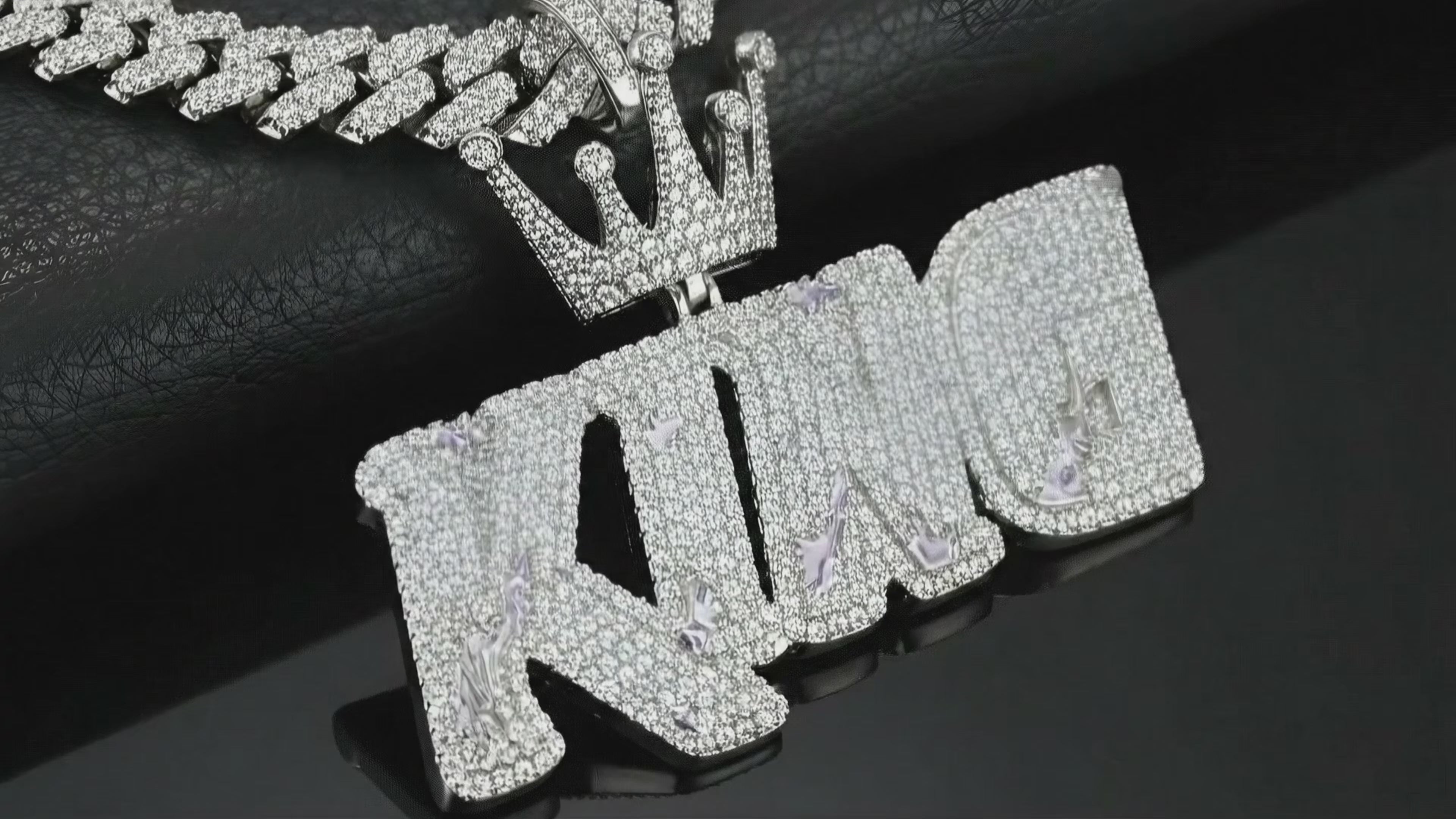 King Pendant Iced Out