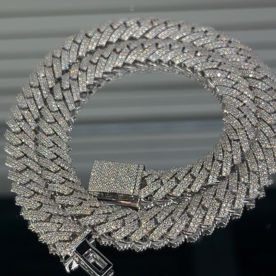 GRA certified moissanite Cuban link chain 12MM 925 silver VVS D color passes diamond tester men women Atlanta