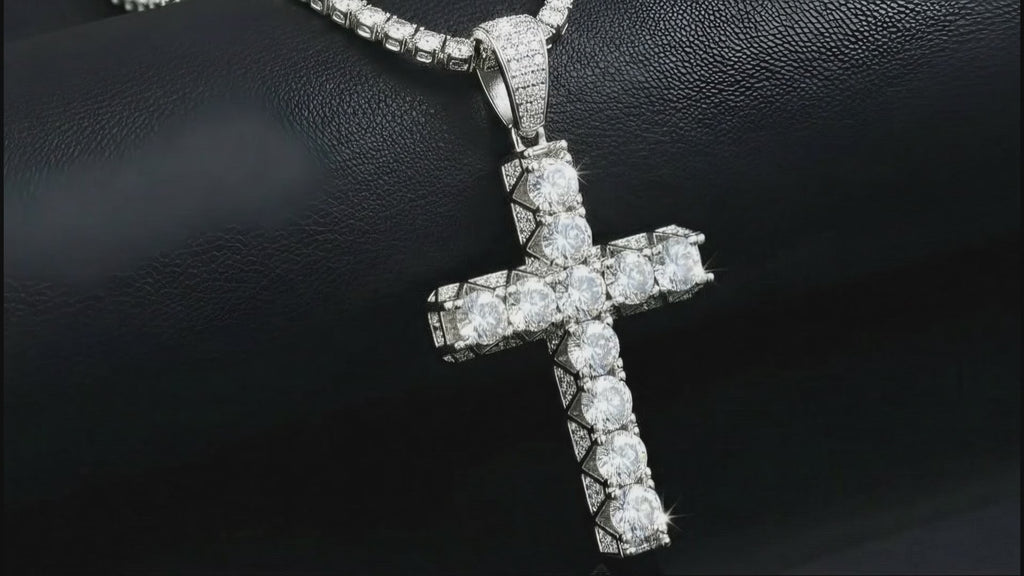 moissanite pendant